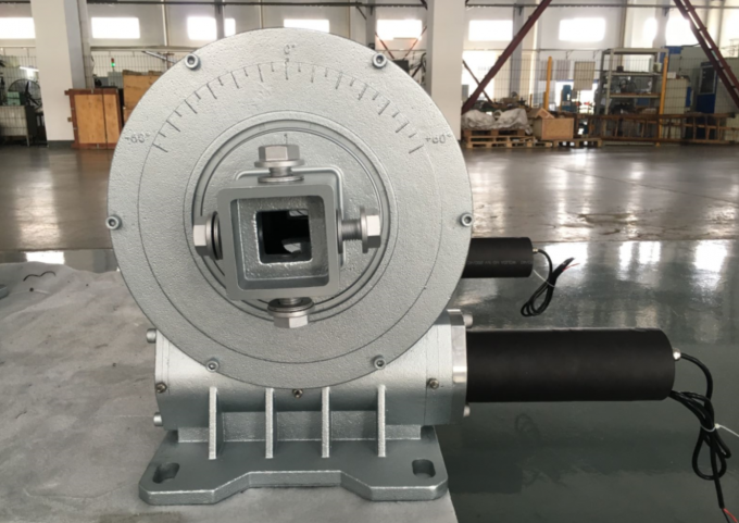 IP66 Solar Tracker Slew Drive With 42crmo Worm And Envelop Gear For ...